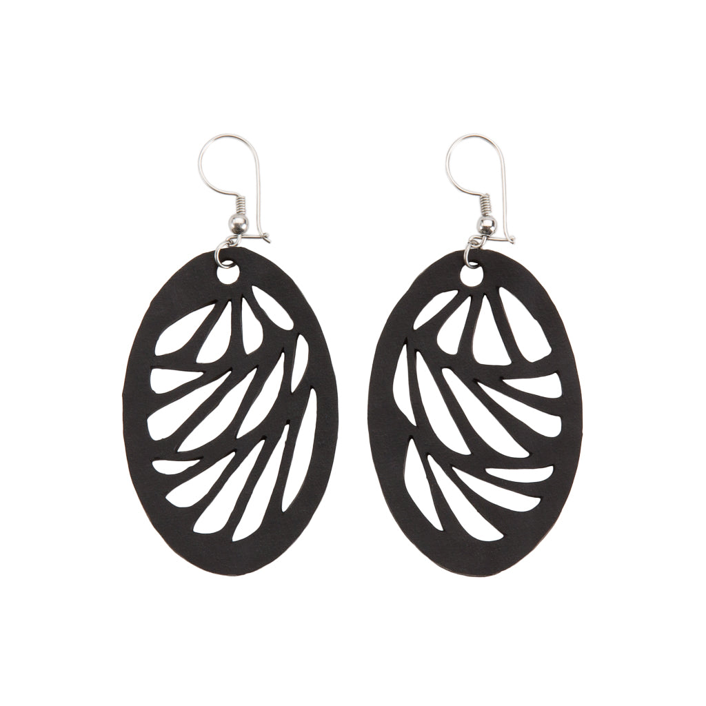 Seraphine (III) Recycled Rubber Oval Earrings